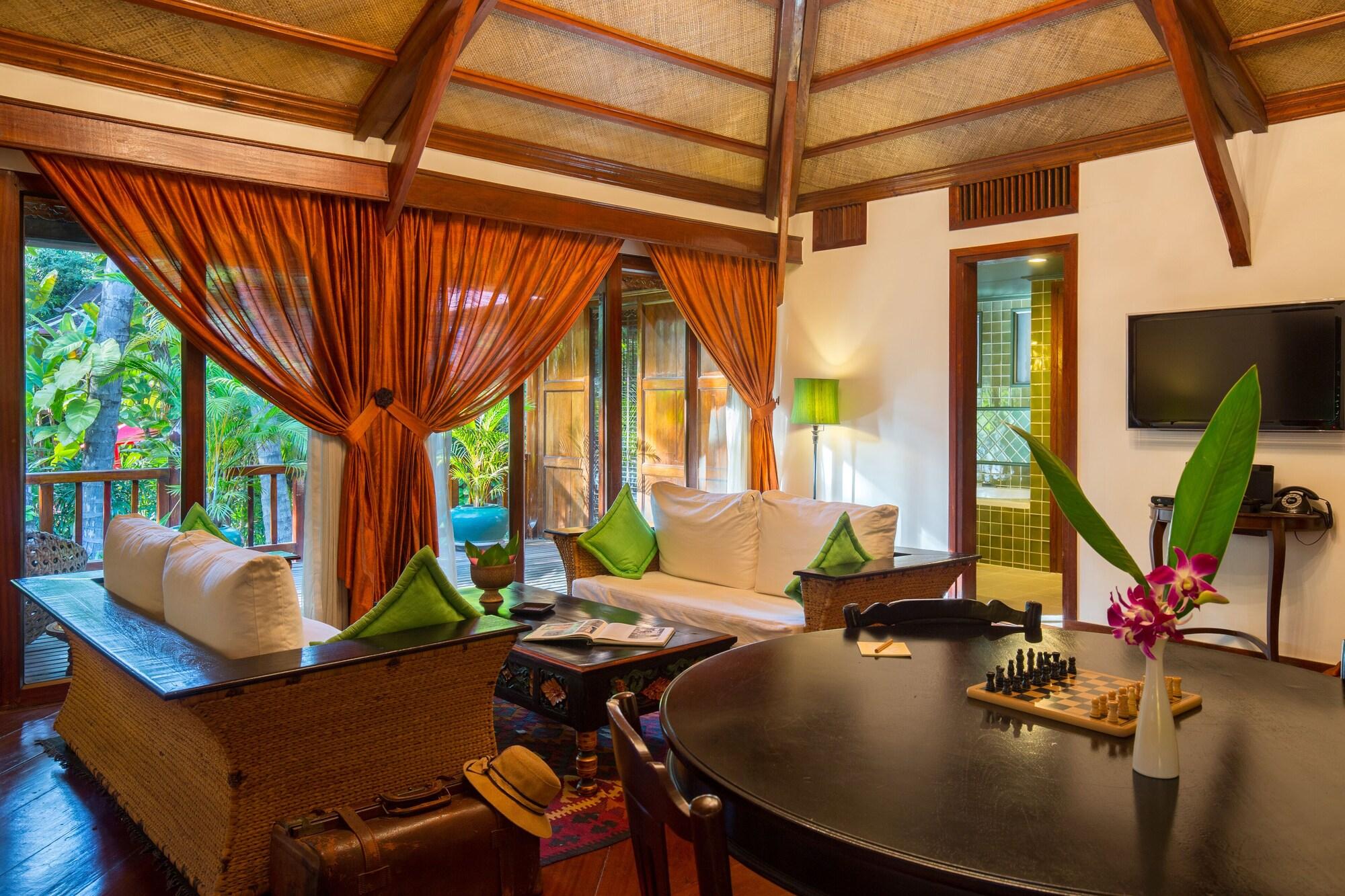Angkor Village Hotel - Small Luxury Hotels Of The World Σιέμ Ρέαπ Εξωτερικό φωτογραφία The interior of a villa at the resort