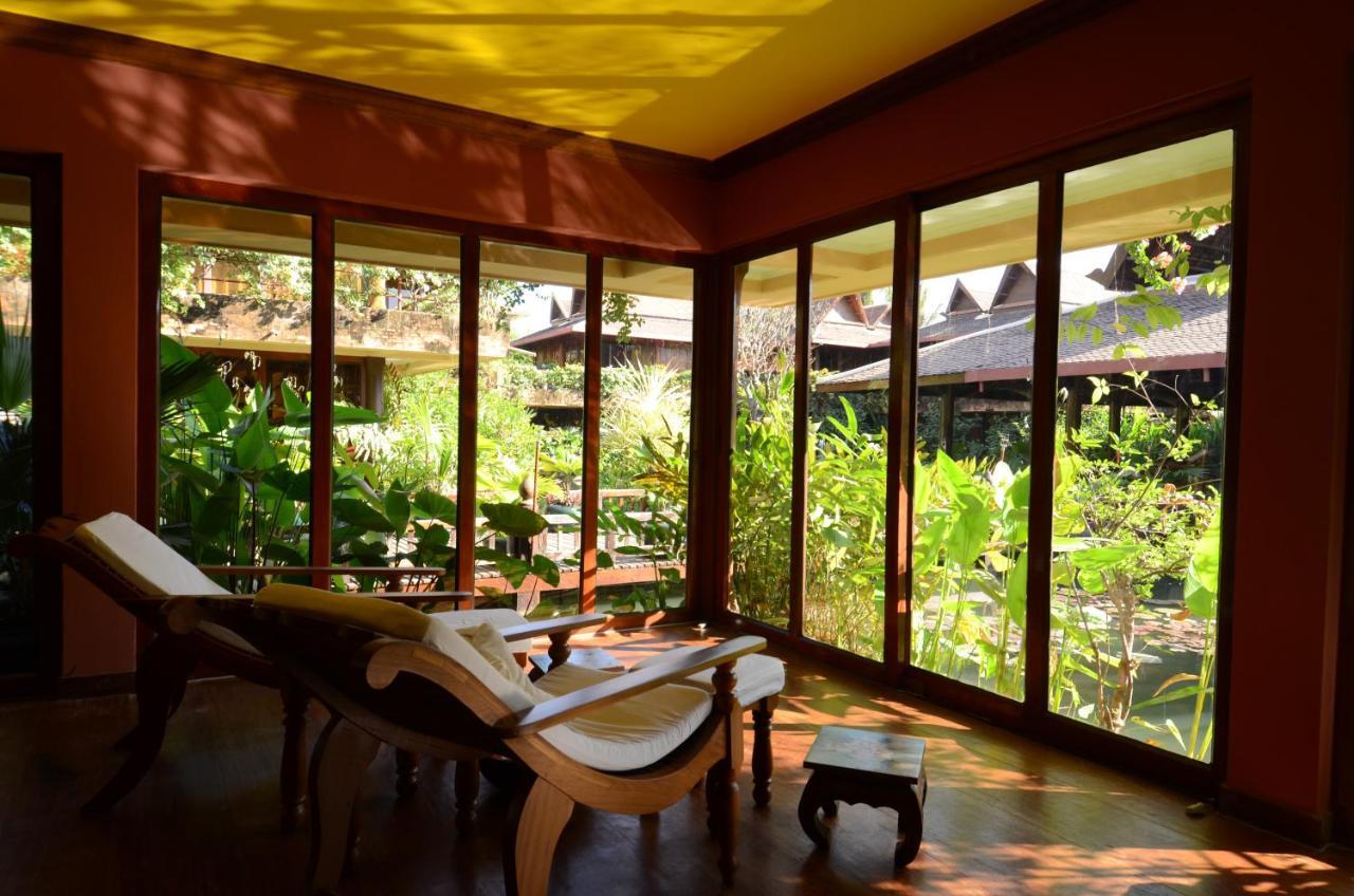 Angkor Village Hotel - Small Luxury Hotels Of The World Σιέμ Ρέαπ Εξωτερικό φωτογραφία A treatment room at the BANYAN TREE Spa